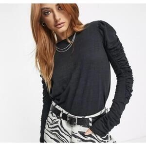 We the FREE PEOPLE Grey Natasha Ruched Long Sleeve Tee Shirt Top Size Small